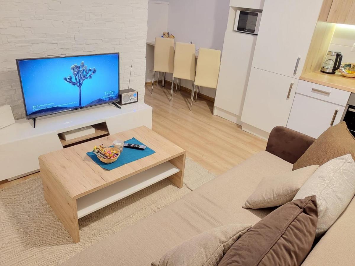 Velky Apartman 3 Bratysława Zewnętrze zdjęcie