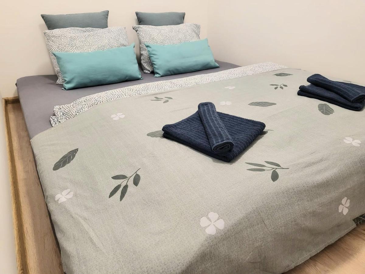 Velky Apartman 3 Bratysława Zewnętrze zdjęcie